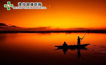 白癜風的潛在危害有哪些?應(yīng)該如何護理?